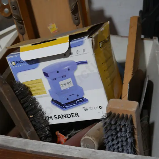 Palm sander, mitre box and saw etc