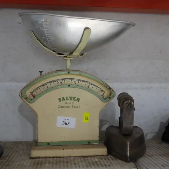 Scales iron