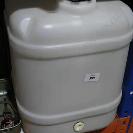 20 ltr plastic container