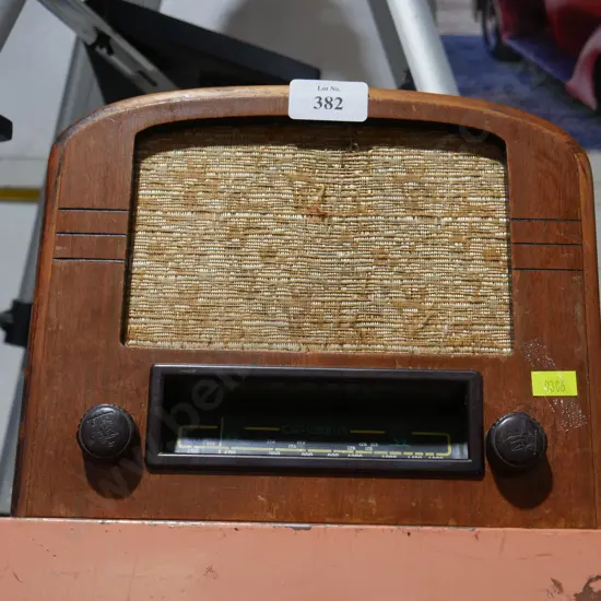Columbus valve radio