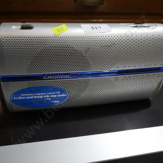 Grinding portable radio