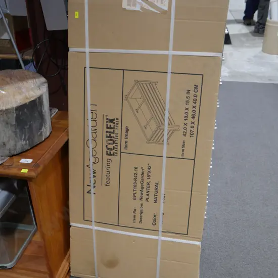 NewAgeGarden planter