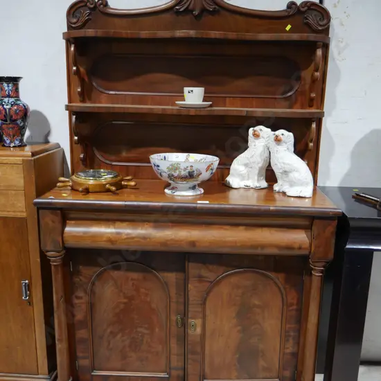 Sideboard