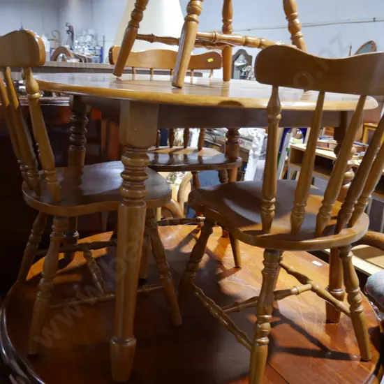 Dining table and 4 chairs