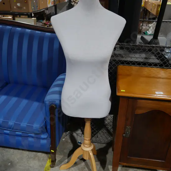 Dressmaker dummy