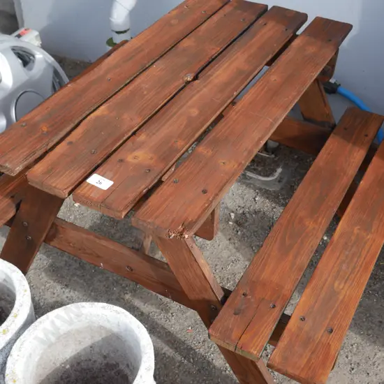 Small picnic table