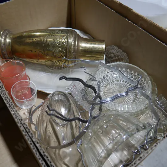 Glassware, brass vase