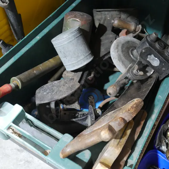 Hand saw sprayer ect