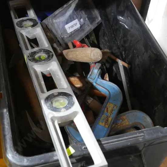 G clamps levels hammer ect