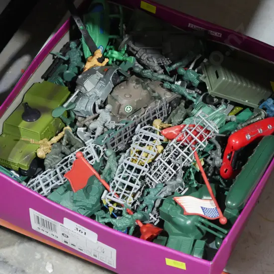 Army toys