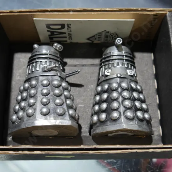 Daleks salt and pepper shakers