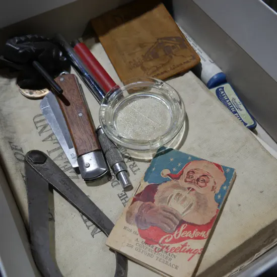 Bank bags ,pocket knive , frog