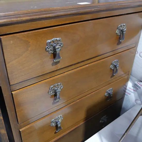 Set of drawers