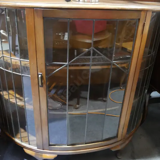 Leadlight china cabinet