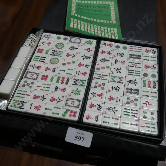 Mah Jong set