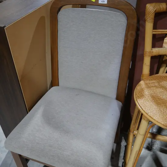 2 dining chairs