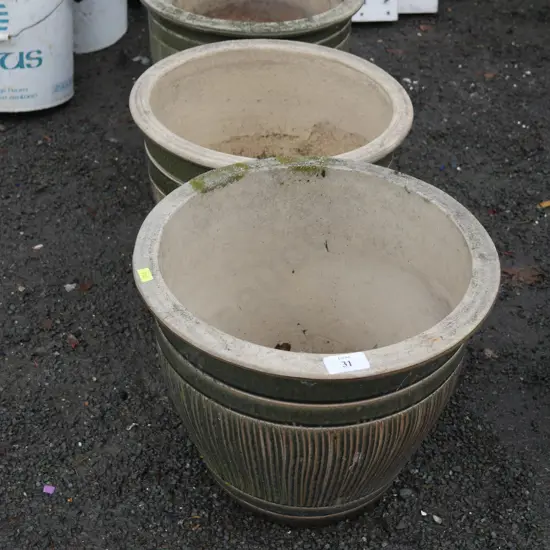 3 plant pots