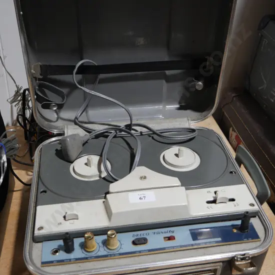 Reel to reel player