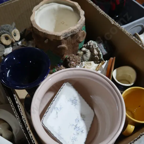 Plant pots, ornaments