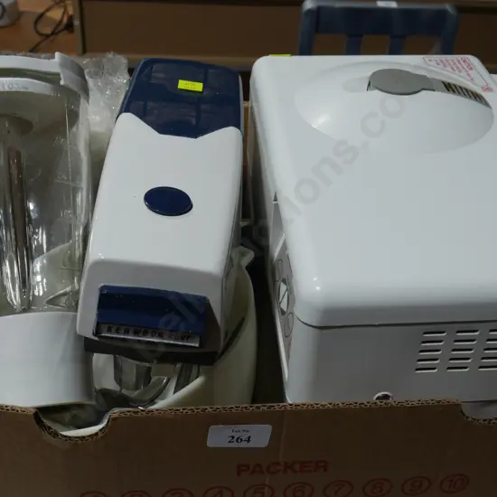 Cake mixer, breadmaker