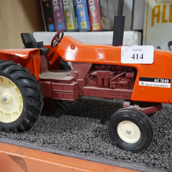 Allis Chalmers tractor