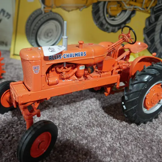 Allis Chalmers tractor