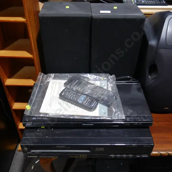 Speakers, DVD player