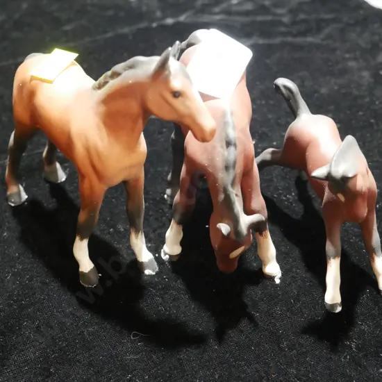 3 Beswick horses