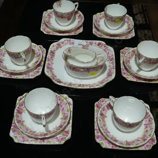 Royal Doulton teaset
