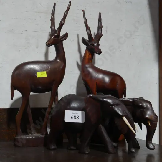 Wooden animal ornaments