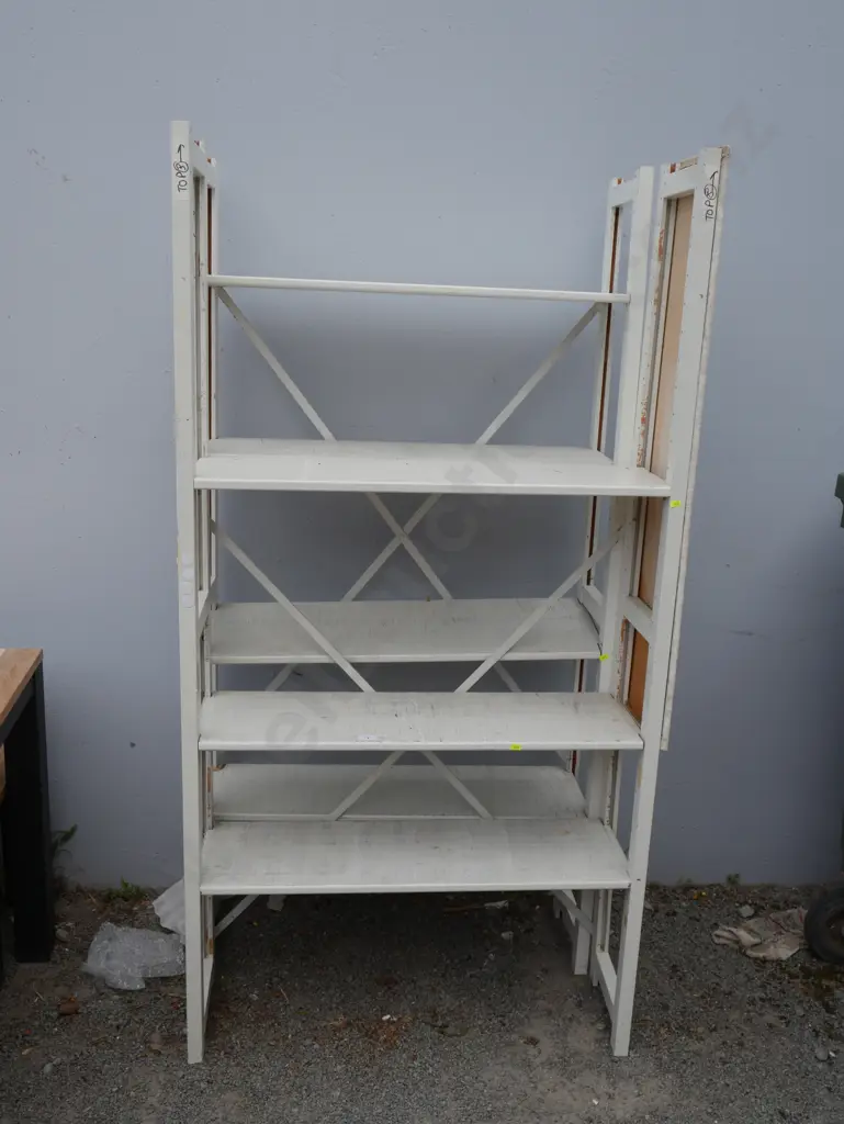 2 shelf units Image 1++