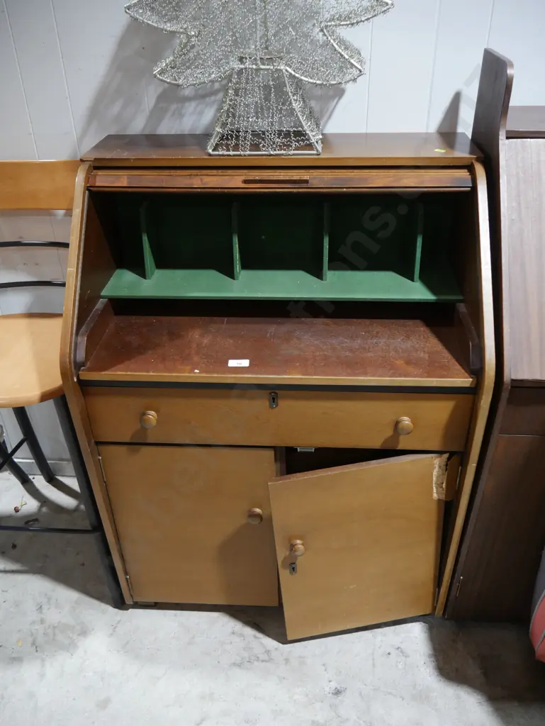 Writing desk Image 1++