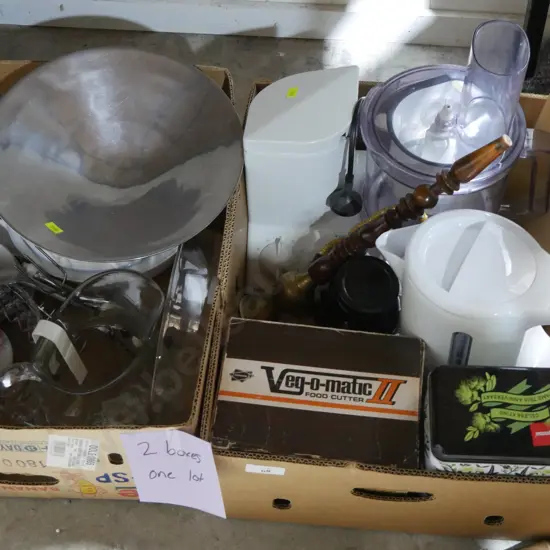 Two boxes of kitchenware