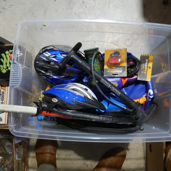 Assorted cycling equipment etc