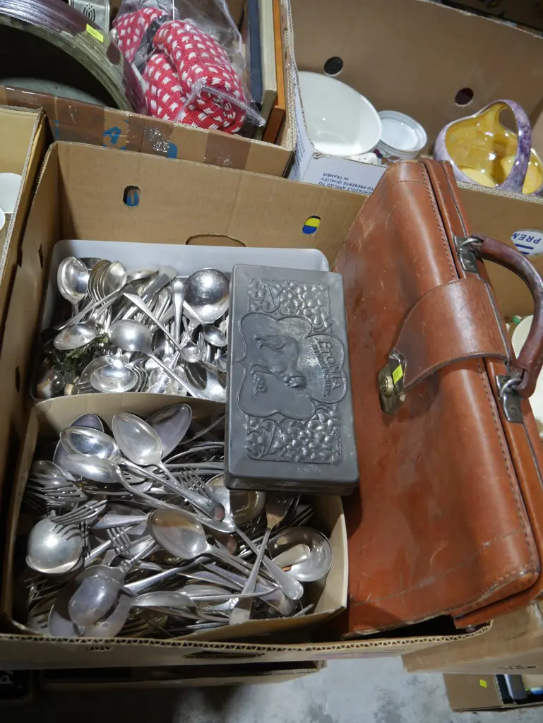 Cutlery etc Image 1++