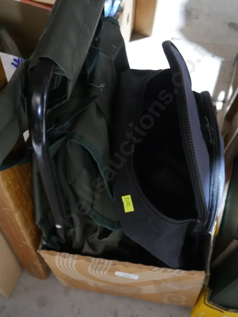 2 backpacks Image 1++