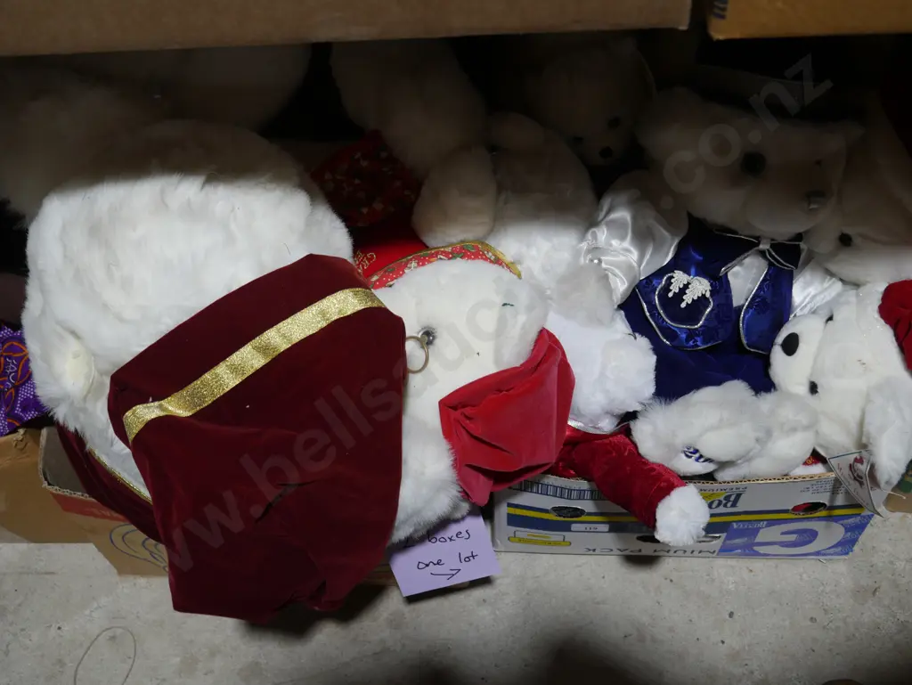 2 boxes Christmas santa teddy bears Image 1++