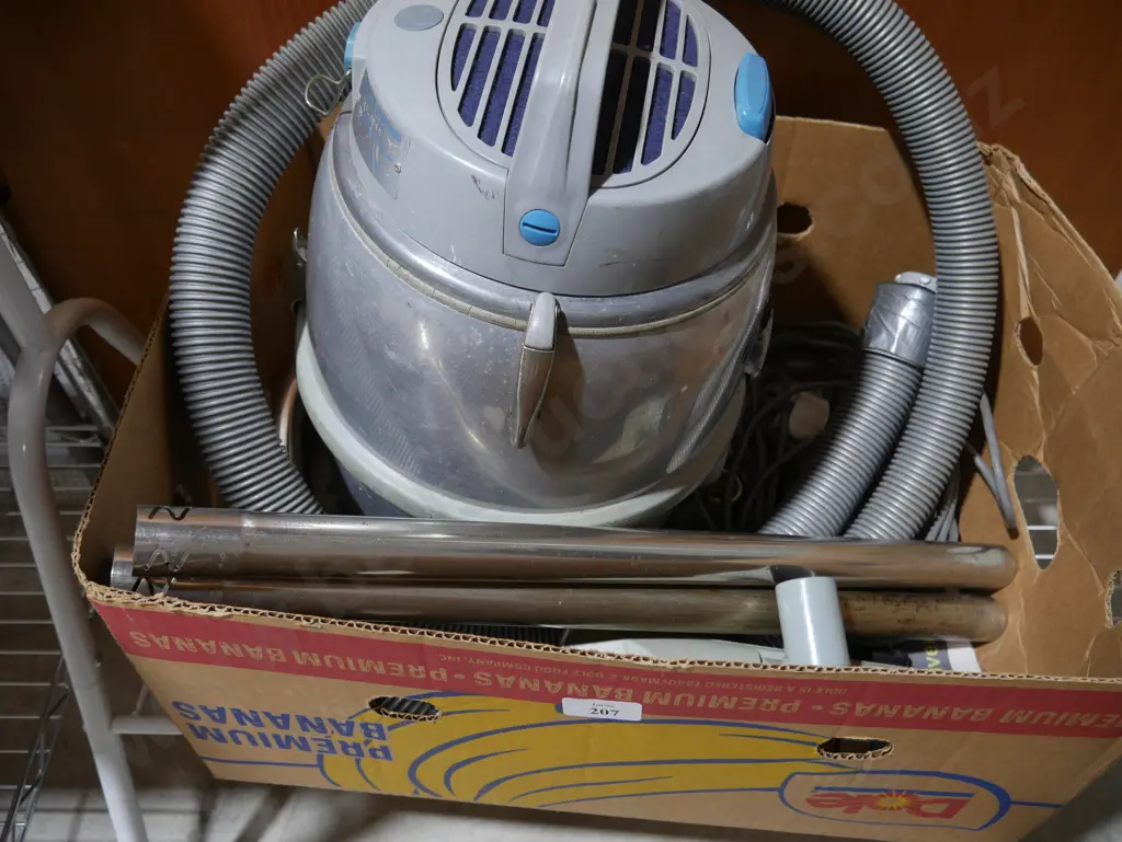 Telus vacuum cleaner Image 1++