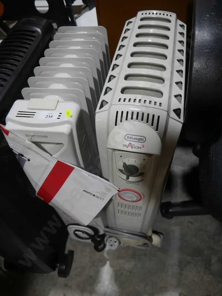 2 oil heaters Image 1++