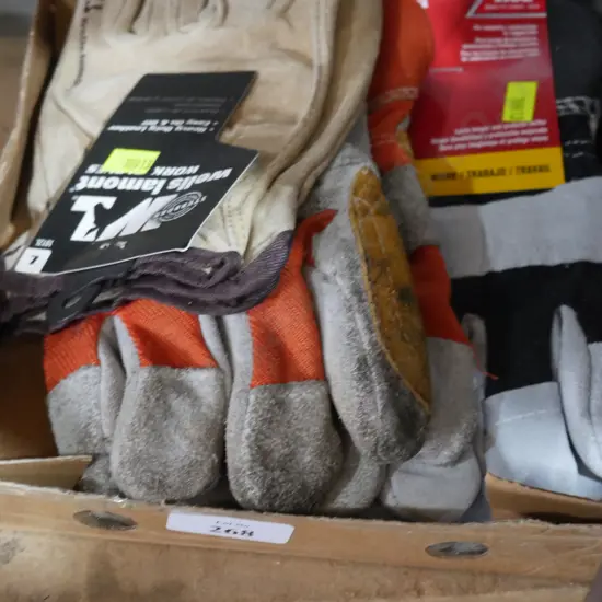 Assorted work gloves