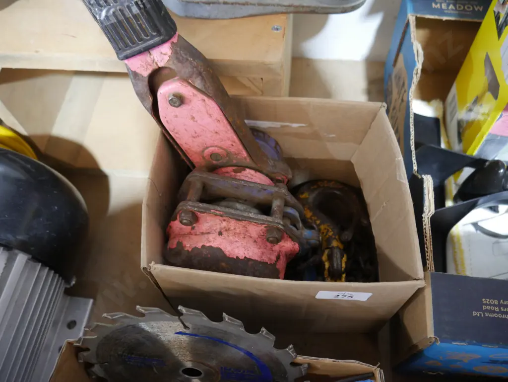 Chain winch Image 1++