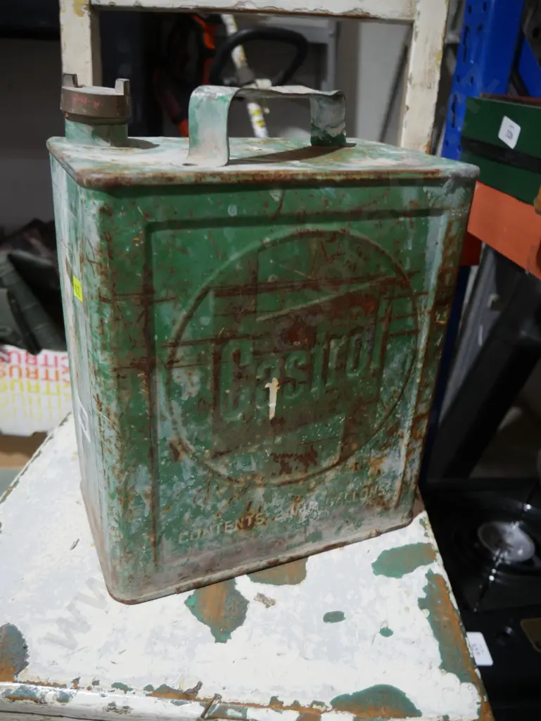 Castrol petrol can Image 1++
