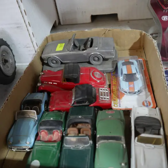 Assorted model cars
