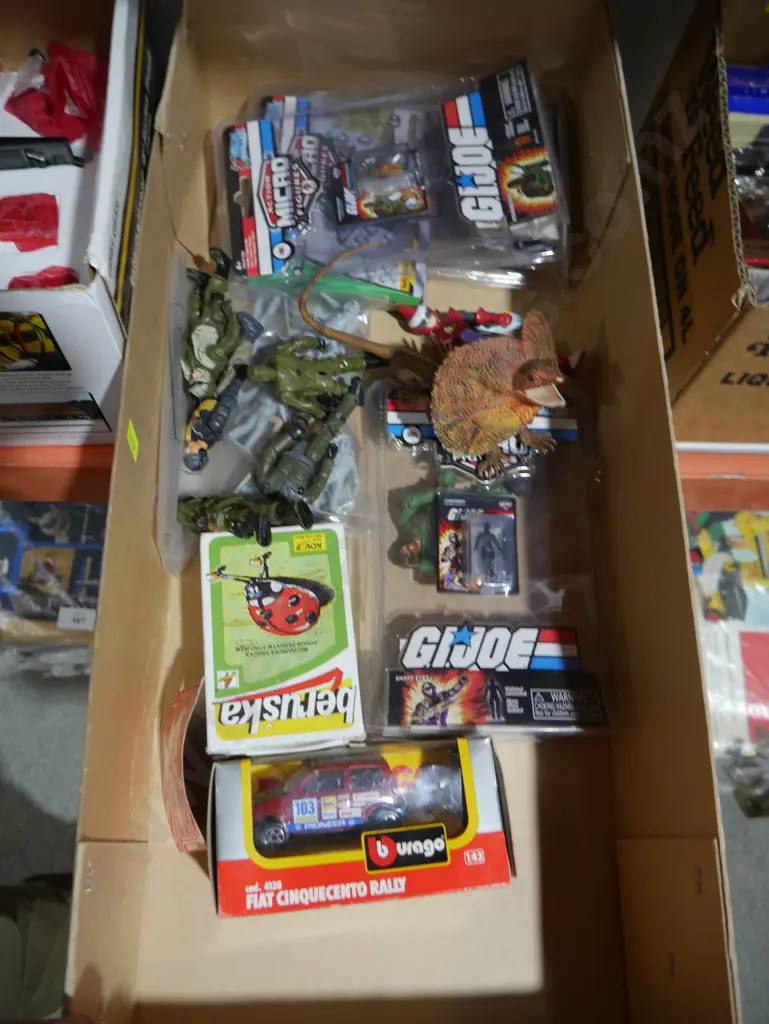 G.I Joe micro figures etc Image 1++