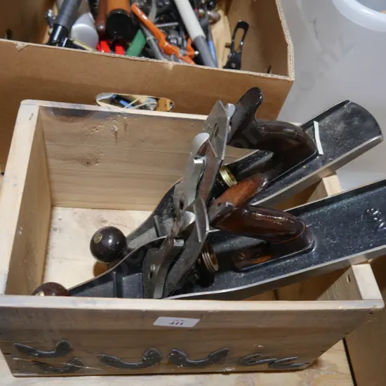 2 metal wood planes