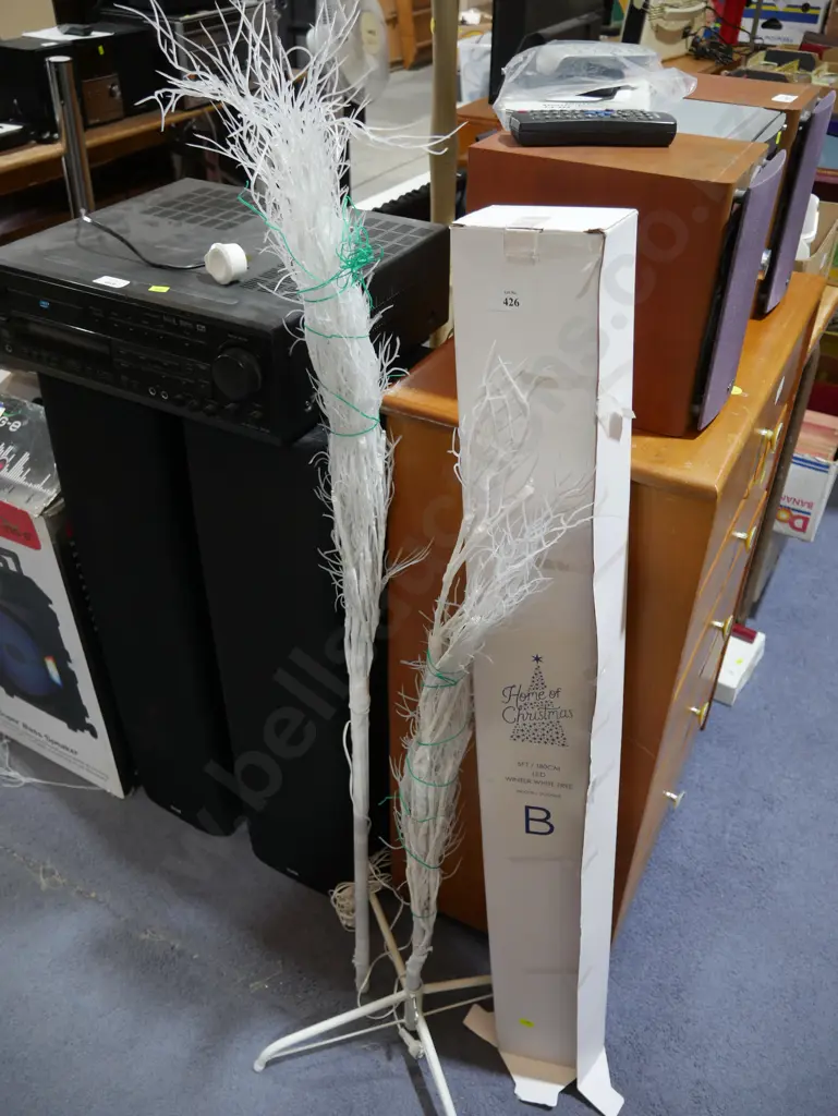 White Christmas tree LED Image 1++