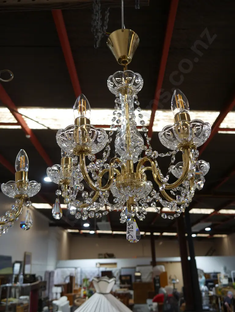 Chandelier Image 1++