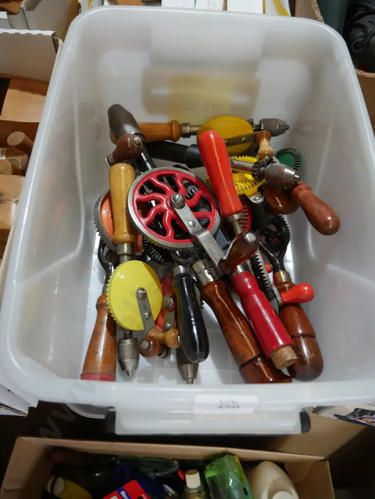 Hand drills Image 1++