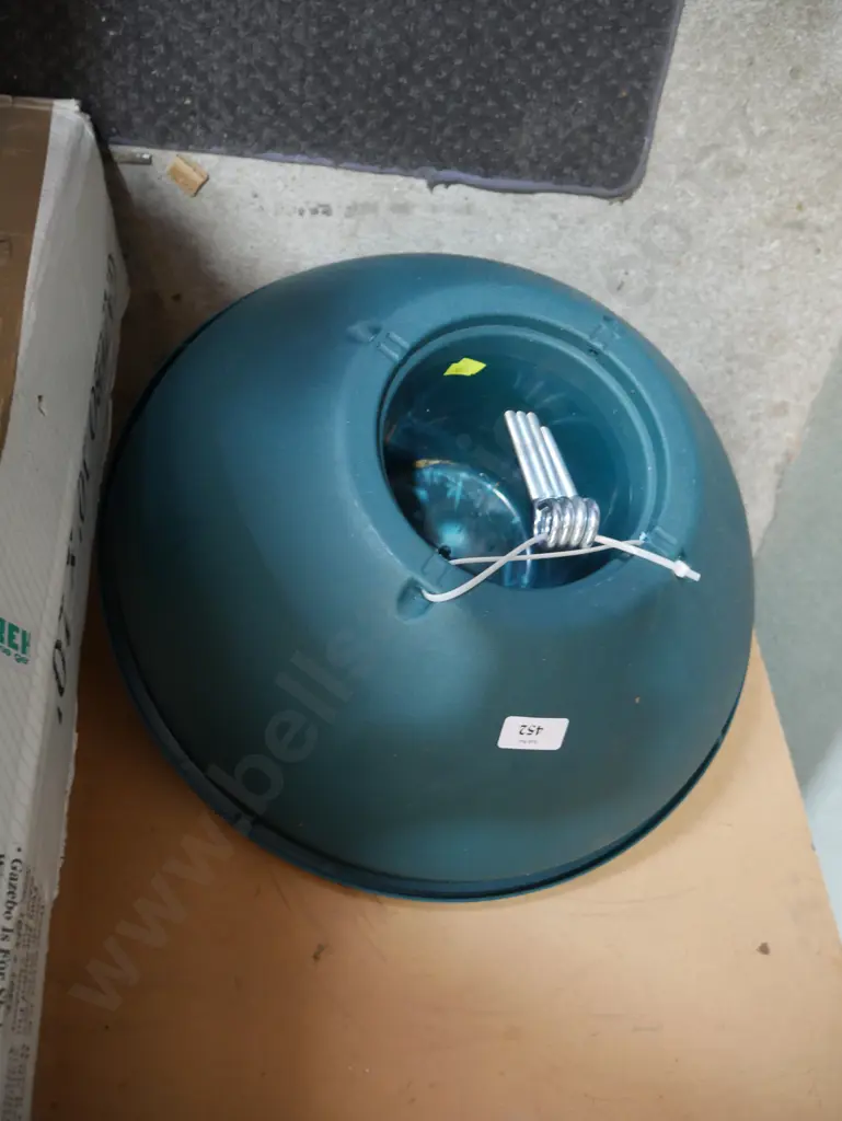 Tree stand Image 1++