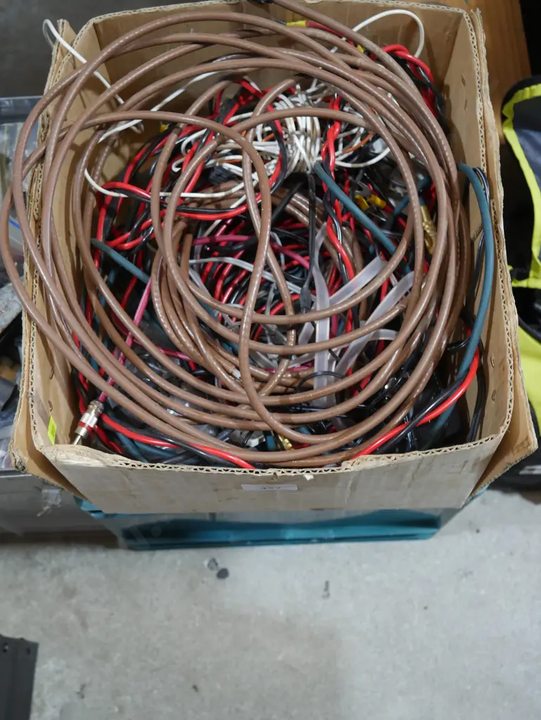 Speaker wire etc Image 1++